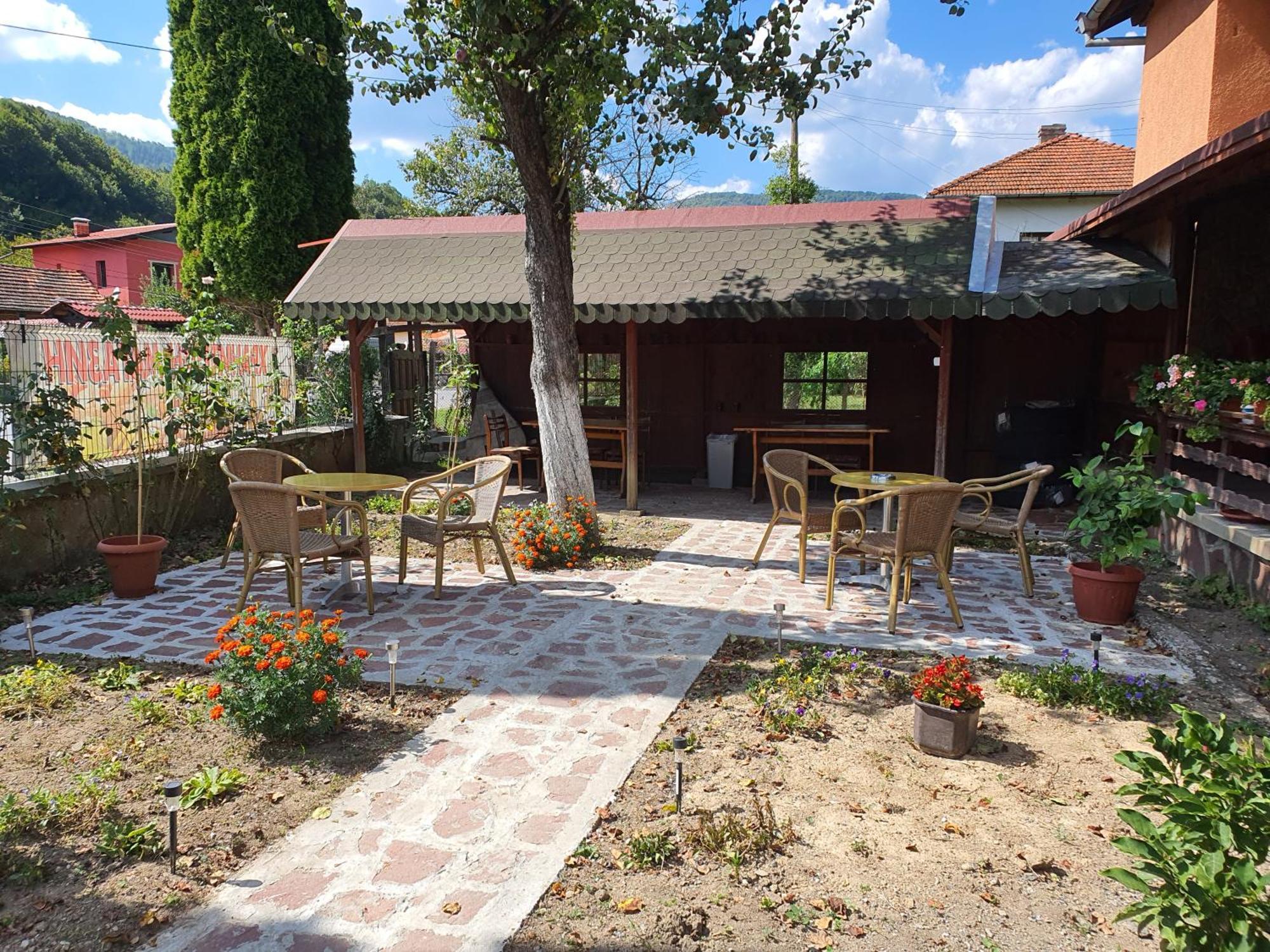 Стаи За Гости Тони Ribarica Exterior foto